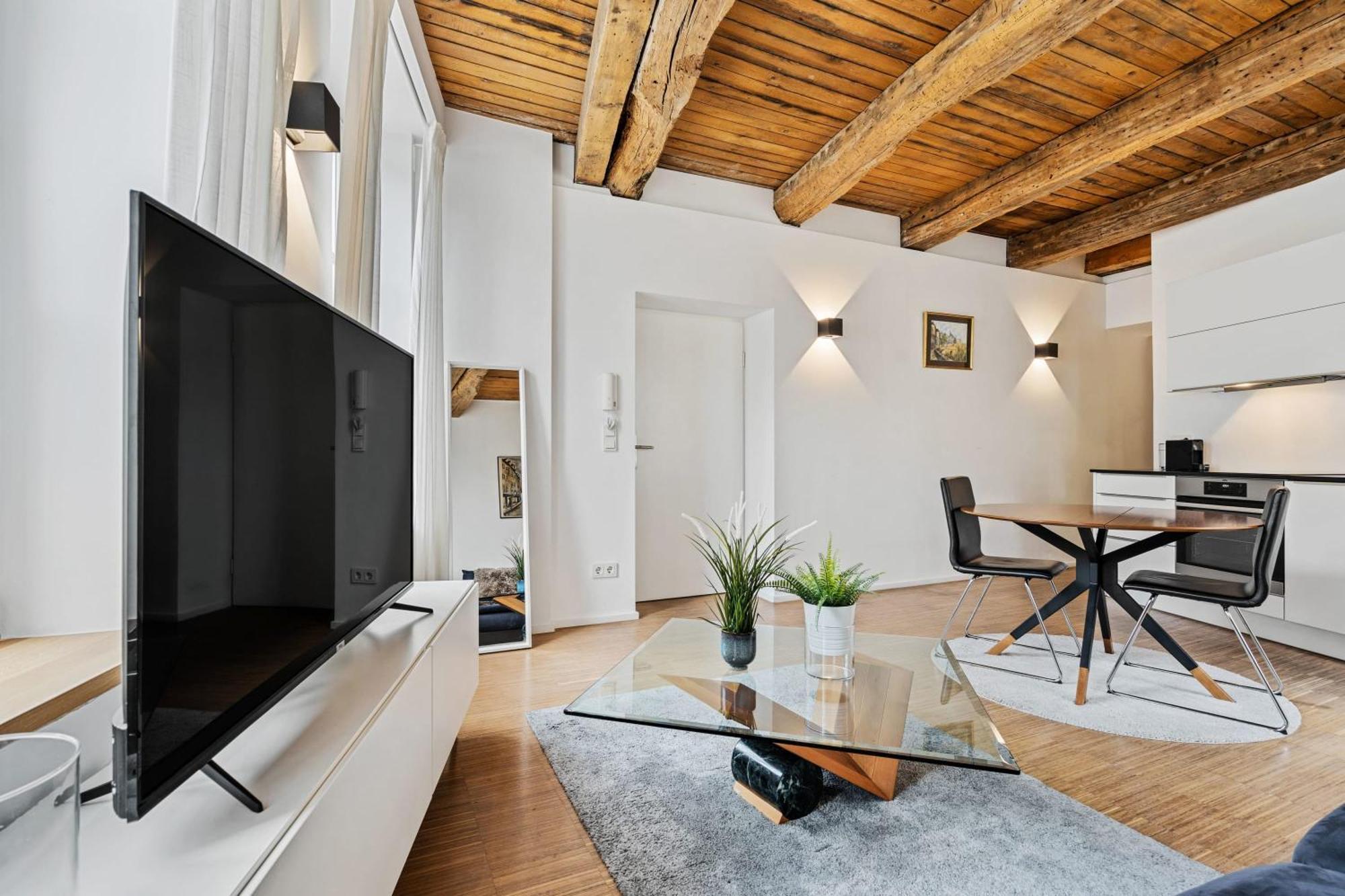 Modern 1Br Apartment In Unesco Grund, Lussemburgo Esterno foto